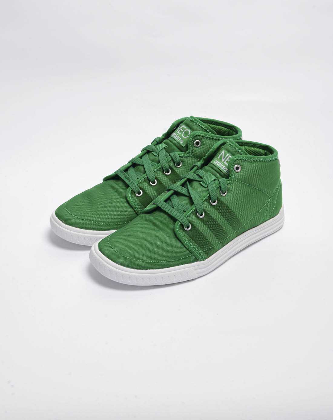 阿迪达斯adidas男子绿色复古鞋G53302