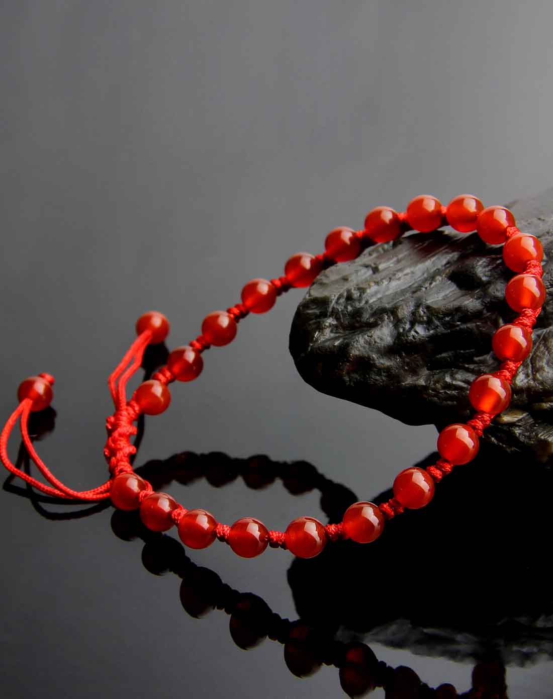 手工编绳伞绳钥匙链