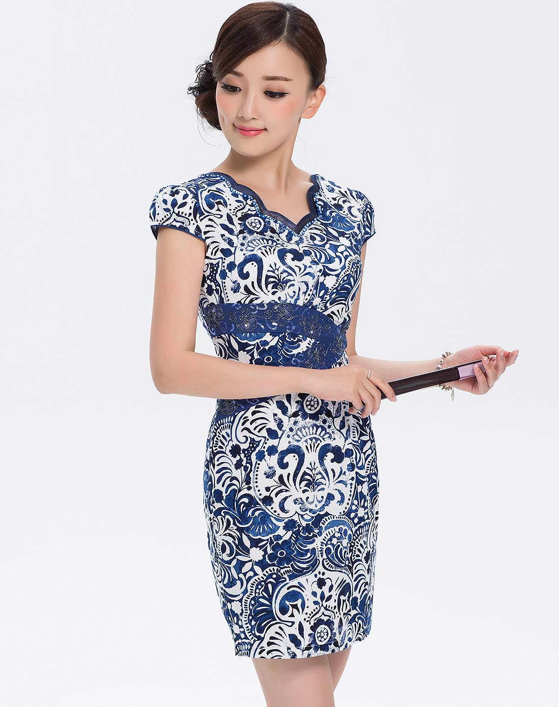 青雅印花面料旗袍裙