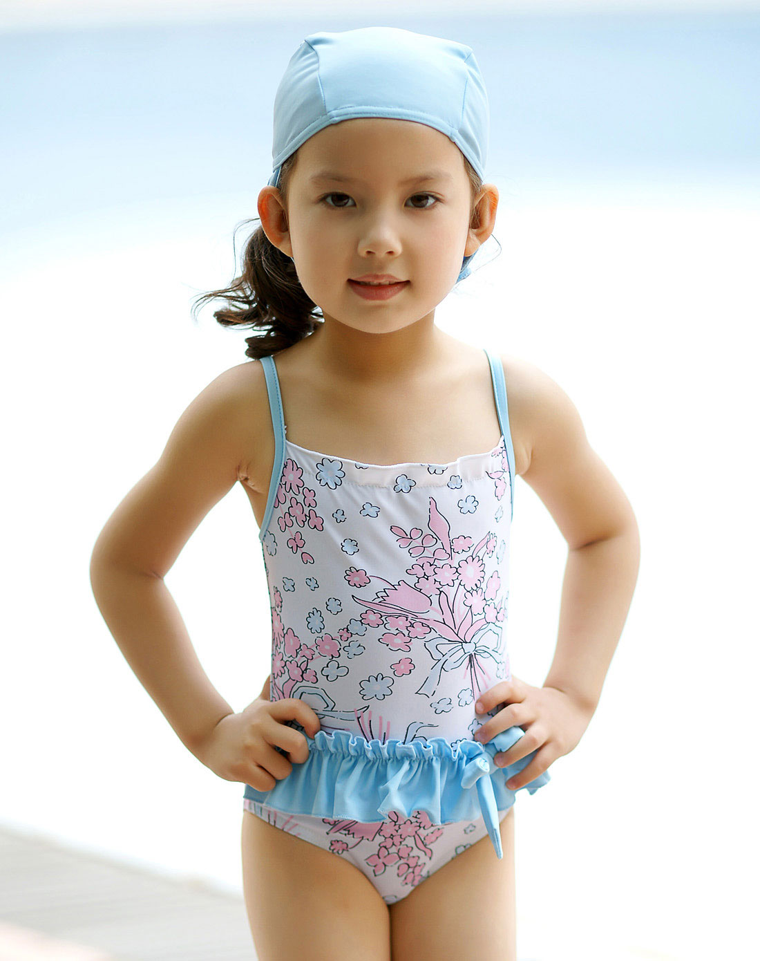 夏季女童比基尼泳装蕾丝外套三件套装-阿里巴巴