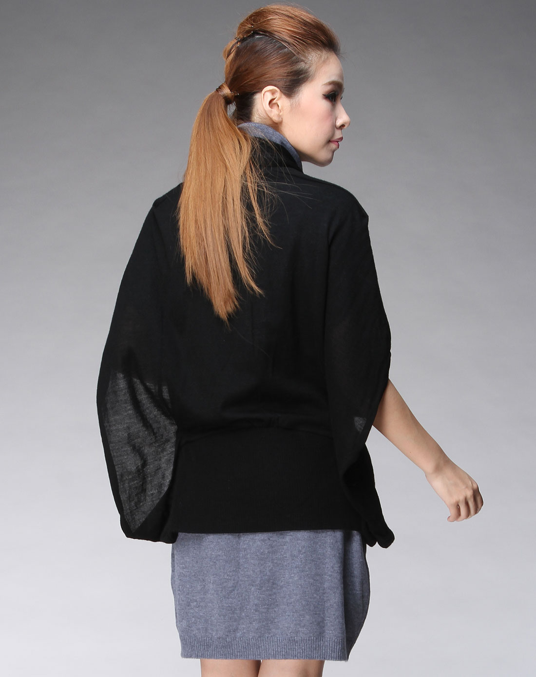 丝纷sifone黑色<em>短袖毛衣外套</em>cw06006t001