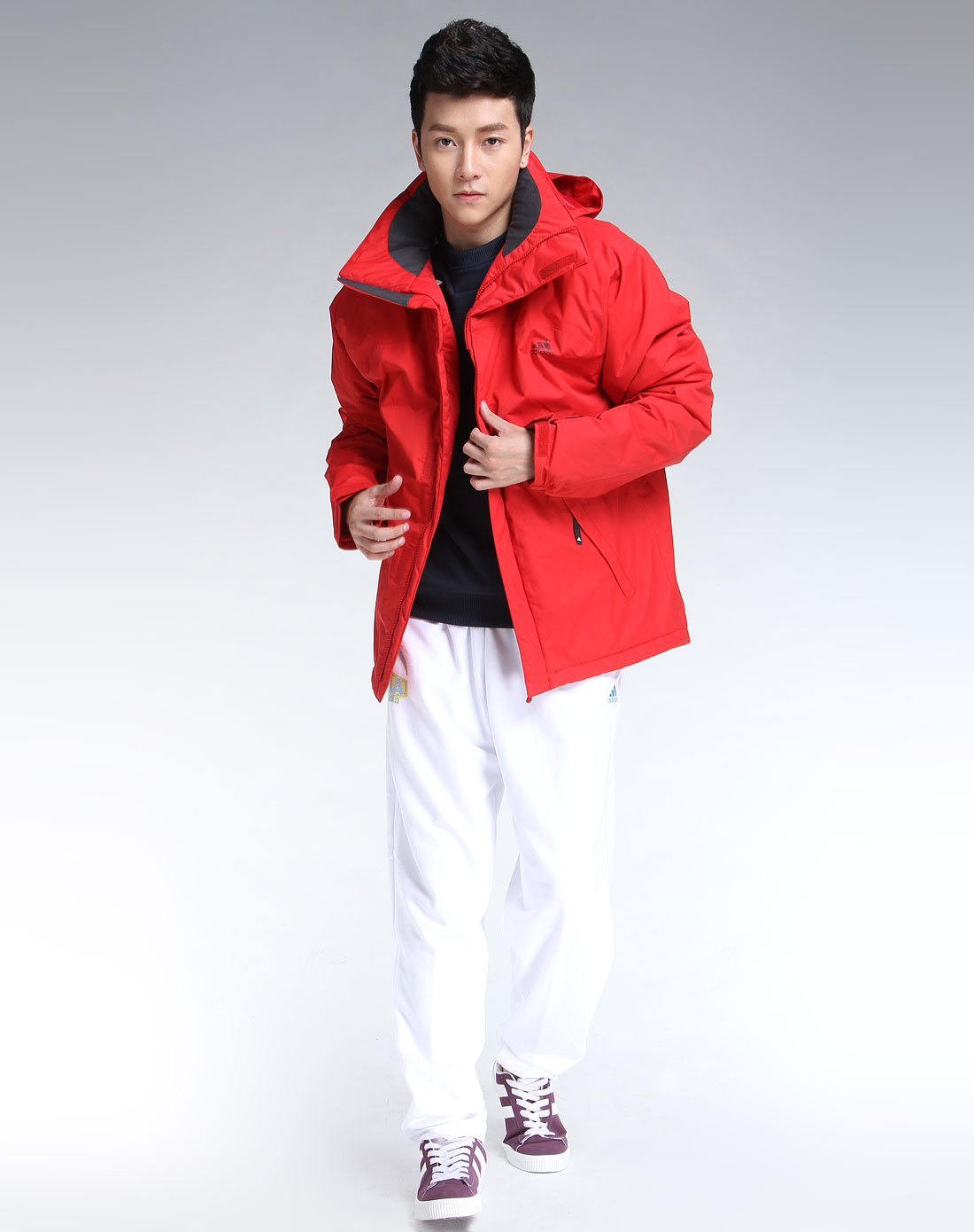 阿迪达斯adidas男款红色时尚长袖外套v11001
