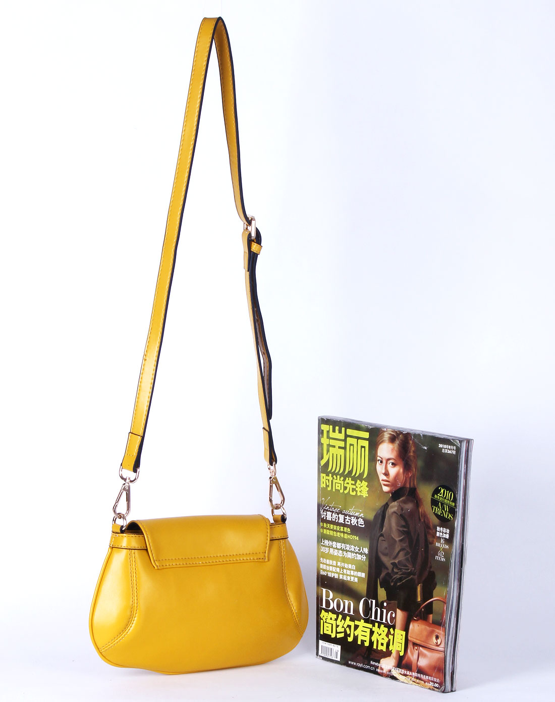 lv斜挎包2010新款女价格 专卖牌子质量好