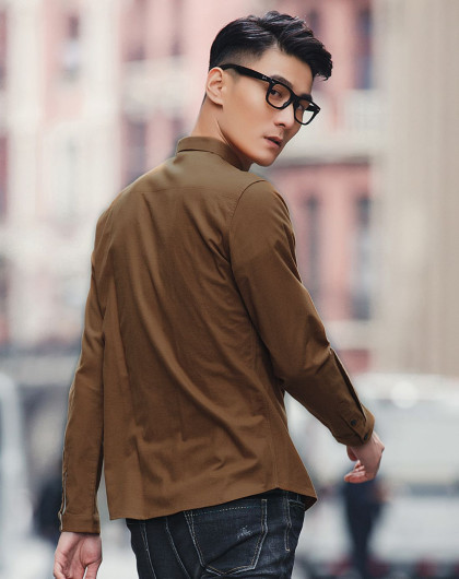 布衣传说茶黄色时尚锁边线长袖衬衫CC1729茶