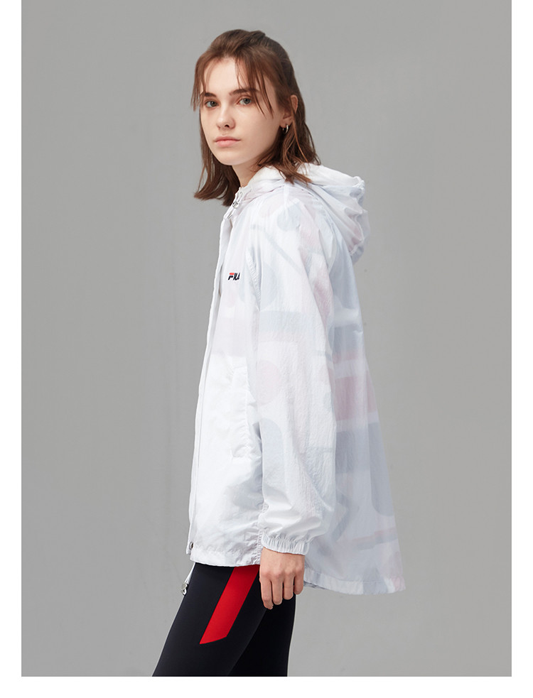 斐乐女装女款时尚宽松logo运动风衣外套女式外套