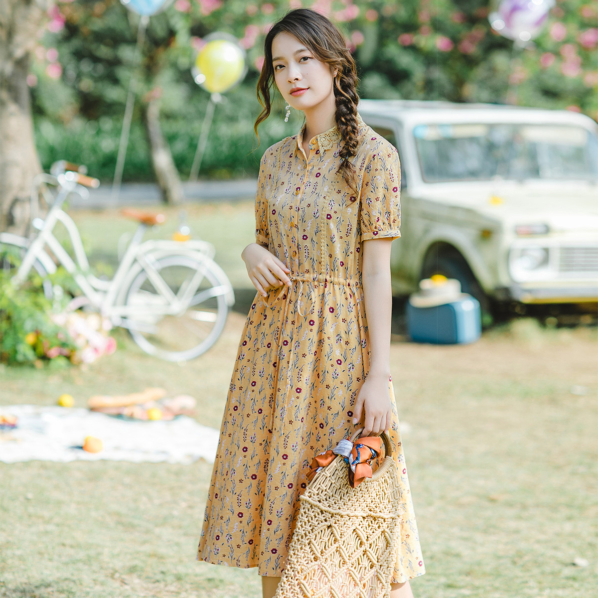 【2019夏装新款】女款翻领复古碎花田园风收腰显瘦a字连衣裙