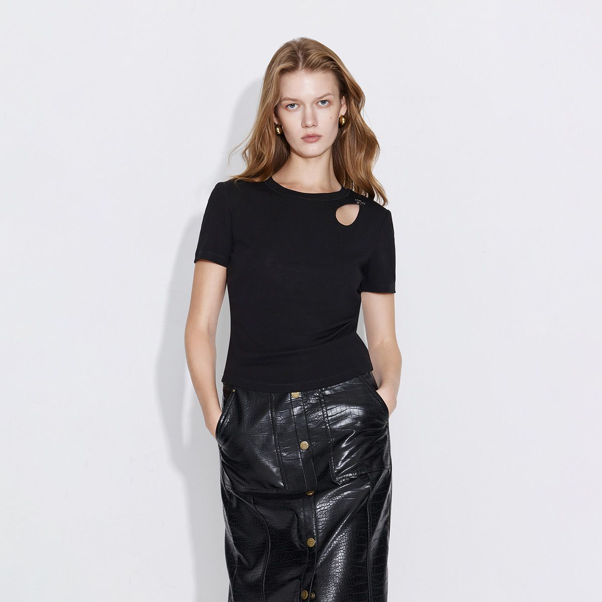 ONLY ������ò���ο�Բ��T��Ů 2026������ ΨƷ����ʱ������140Ԫ