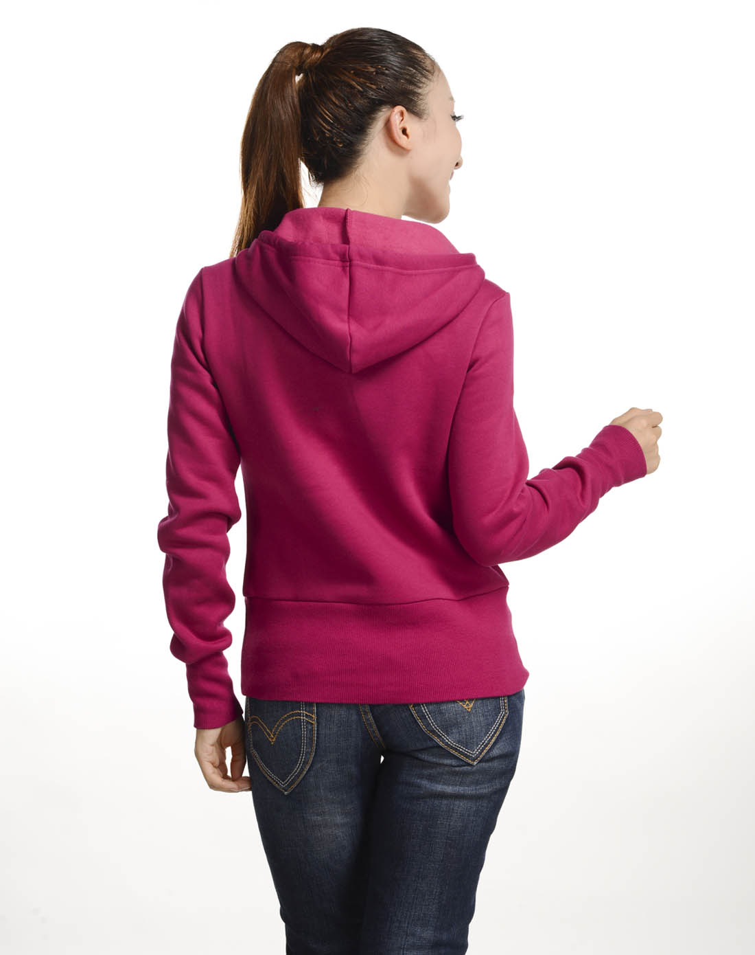 女子紫红色连帽卫衣