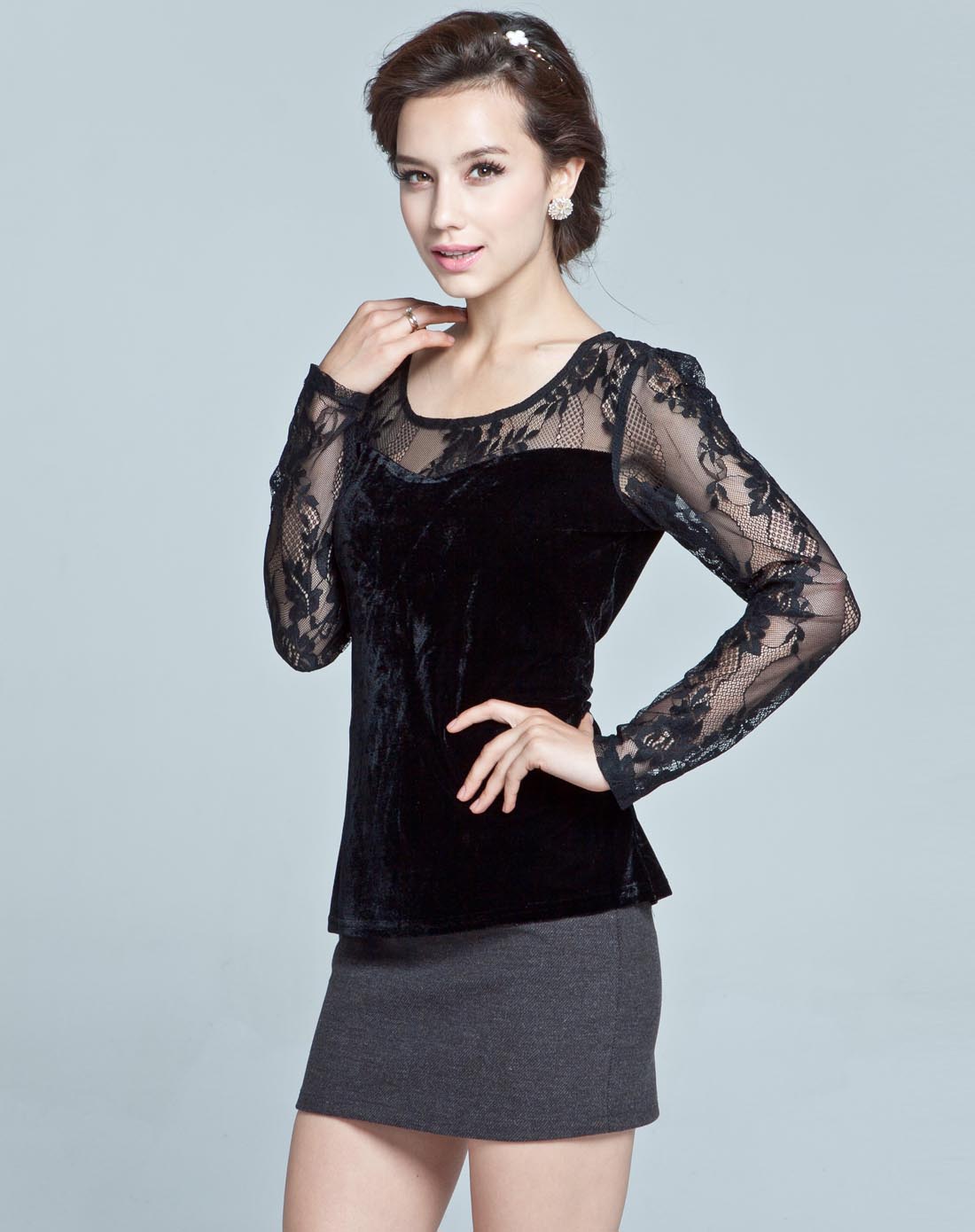 百依秀子黑色性感高档镂空蕾丝拼接长袖上衣