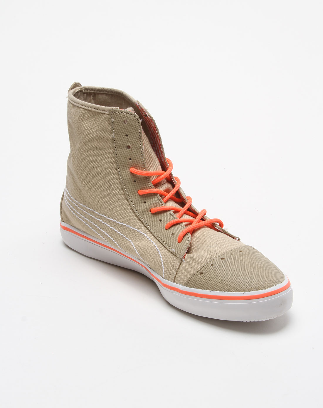 > 女款浅卡其色复古休闲高帮鞋