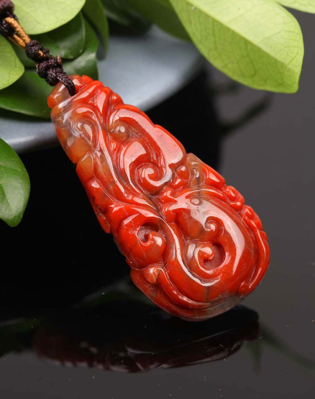 如意节节高战国红吊坠