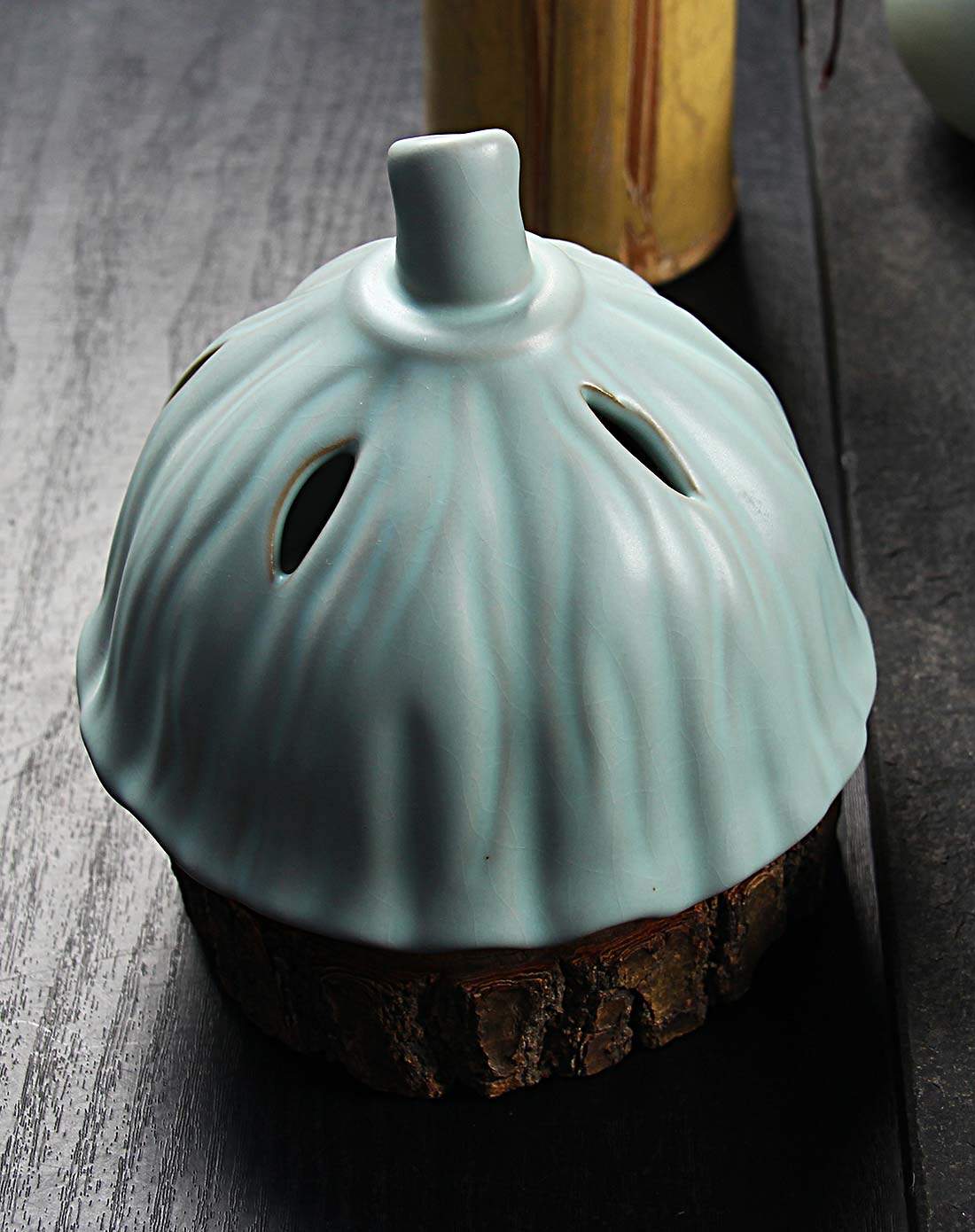 莲蓬造型熏香炉汝窑香炉熏香炉陶瓷