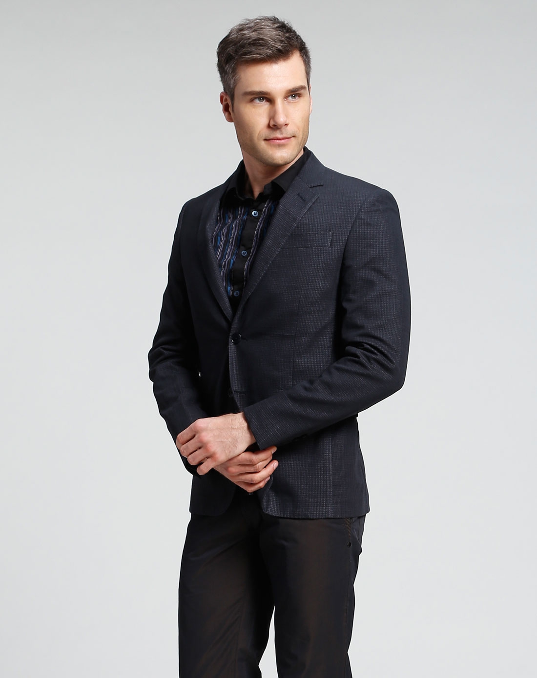 verri男装专场 > 蓝黑色格纹休闲时尚长袖西装外套