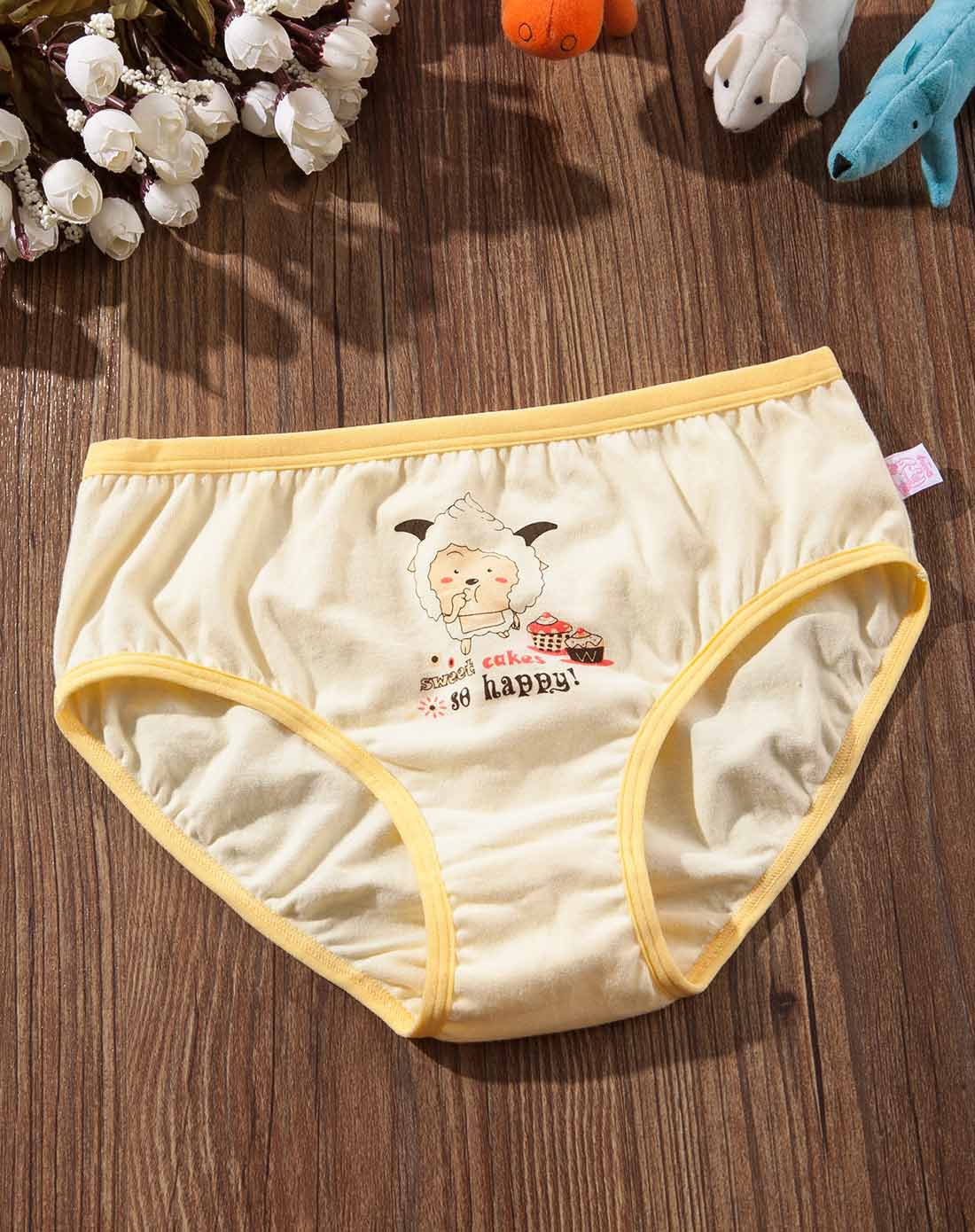 喜羊羊与灰太狼 女童弹力棉局部印花三角内裤