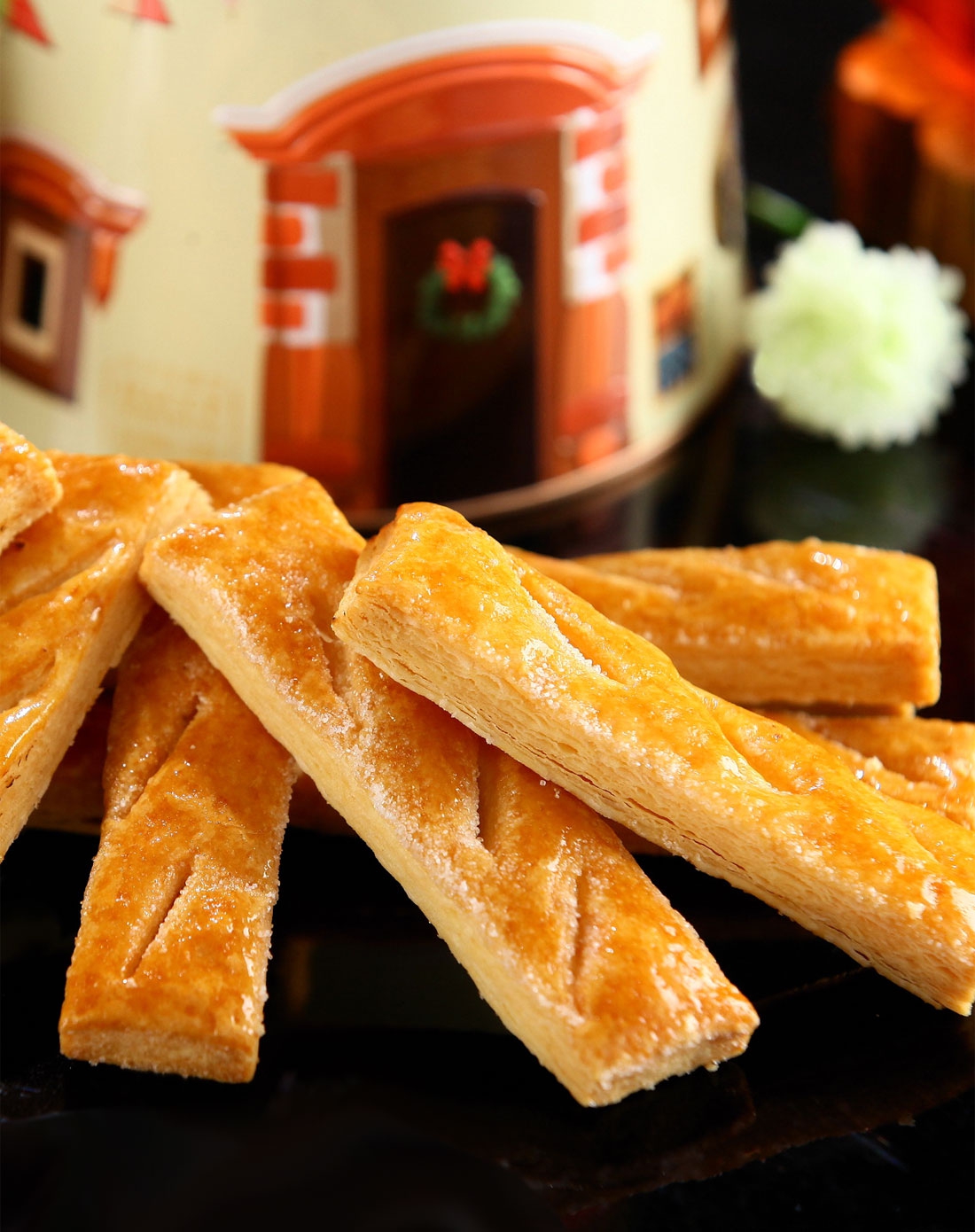 澳门板樟堂&英记饼家食品专场澳门东望洋 灯塔造型罐装纯手工千层车轮