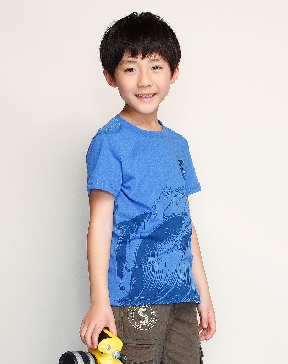 男童圆领运动宝蓝色短袖t恤