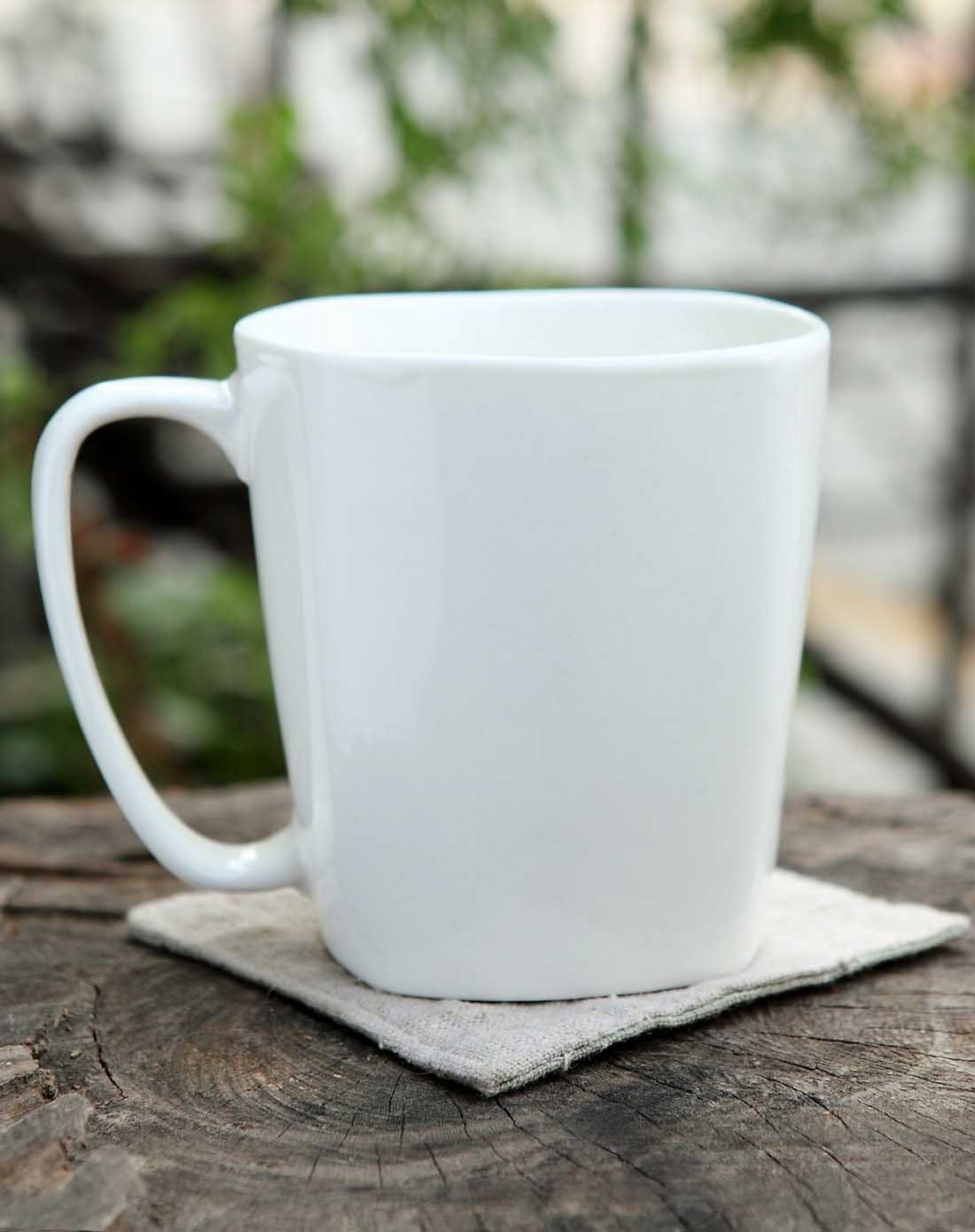 趣味生活方形花朵图案陶瓷杯