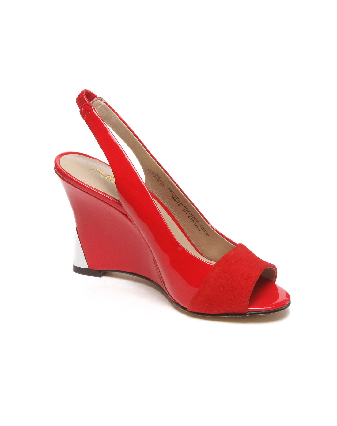 热情韵味红色鱼嘴坡跟凉鞋