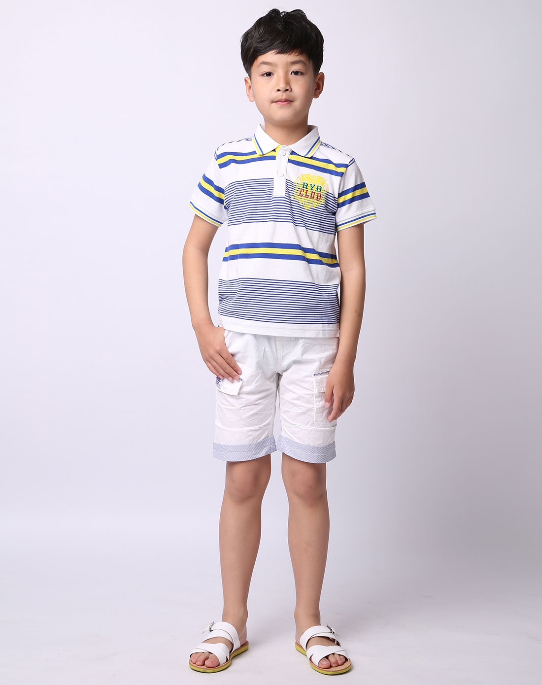 男童白底彩条色t恤