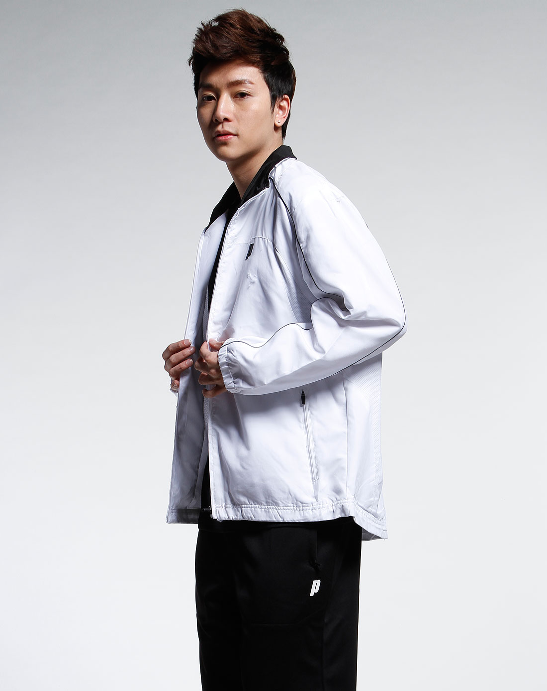 王子prince男装专场-白色长袖拉链梭织夹克