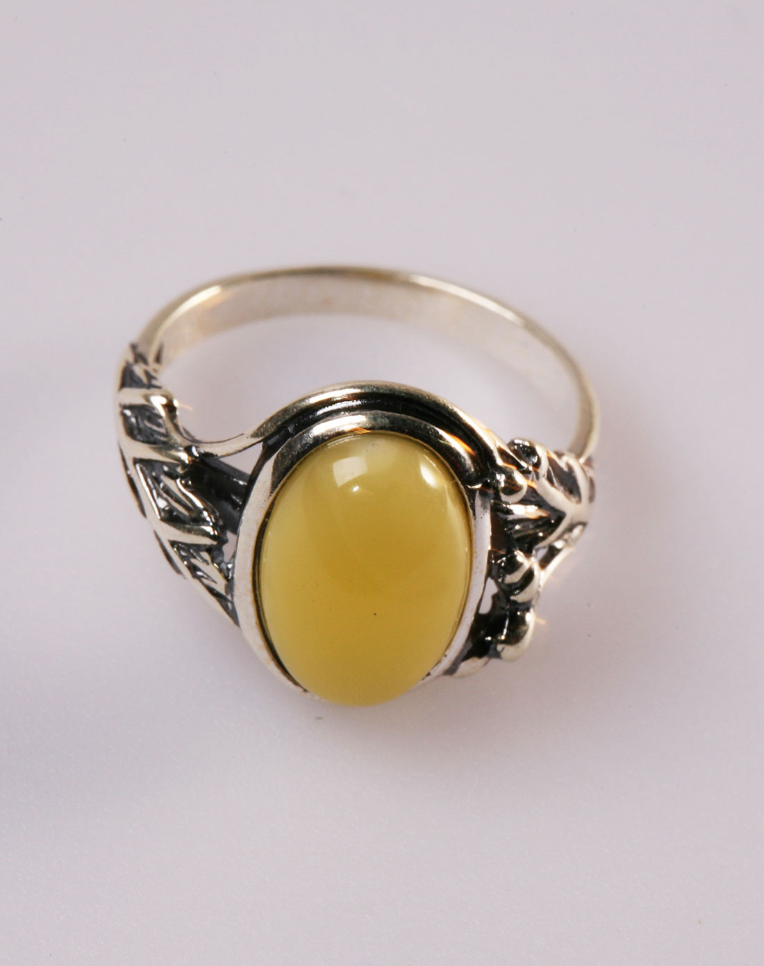 天然琥珀戒指-时来运转