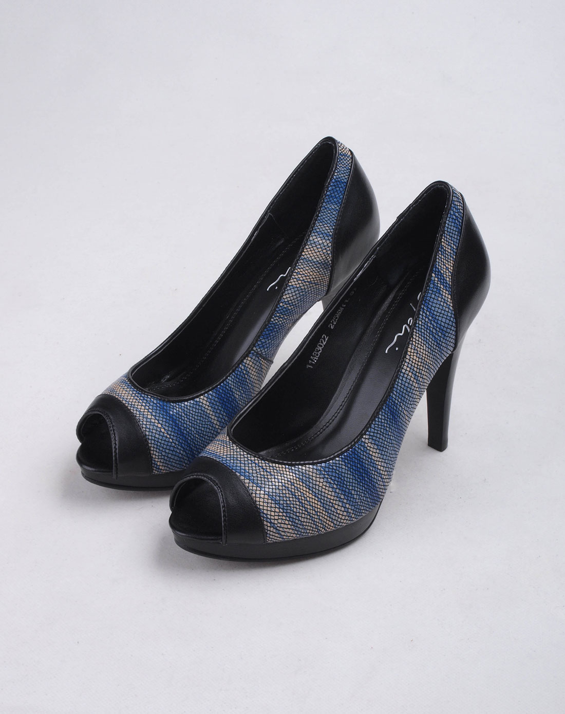 沙驰satchi女鞋专场-女款蓝色蛇纹牛皮鞋子