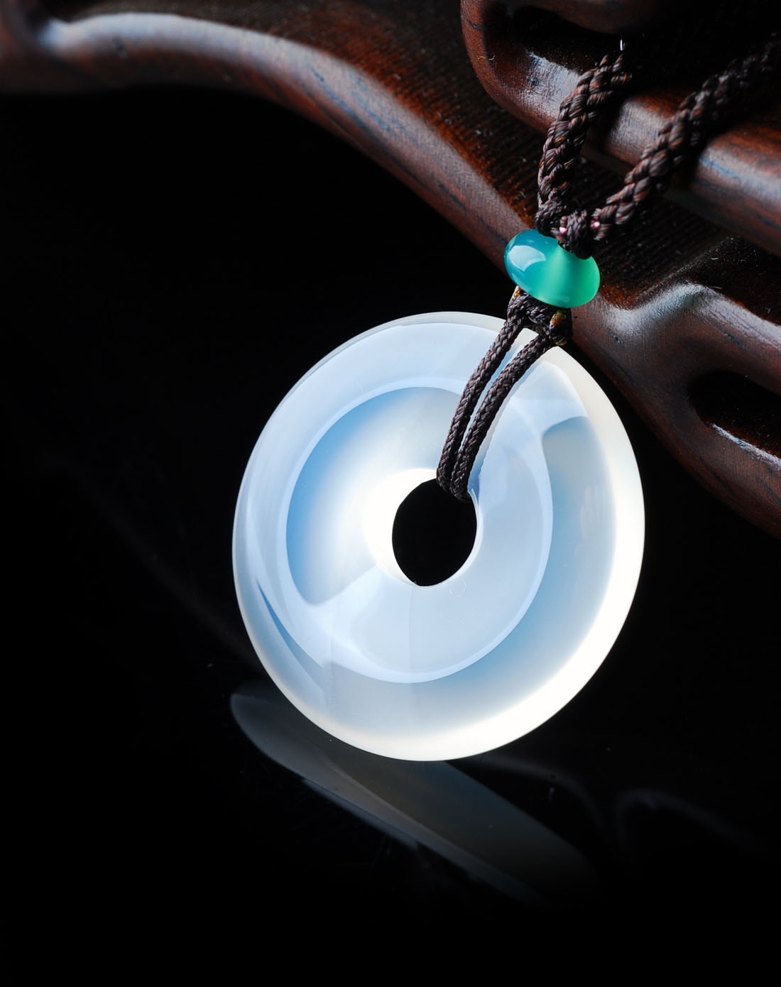 天然玉髓平安扣吊坠(附证书)