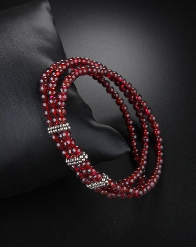 天然精品石榴石3mm泰银3排手链(附证书)