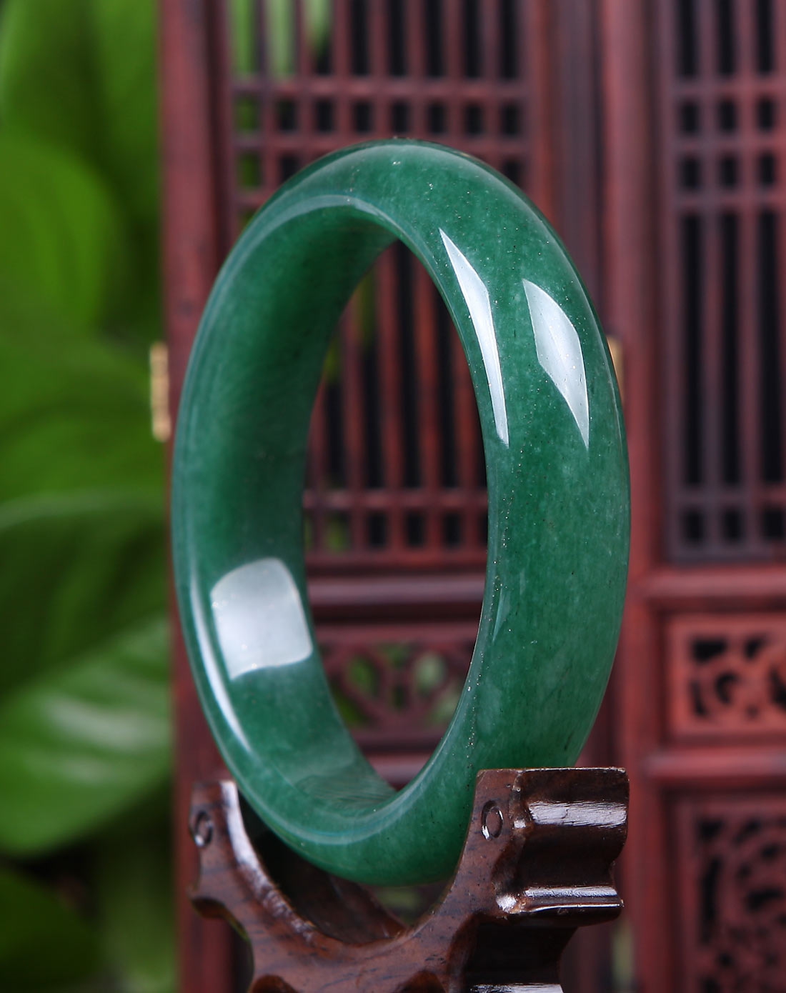 东陵石手镯中码(附证书)