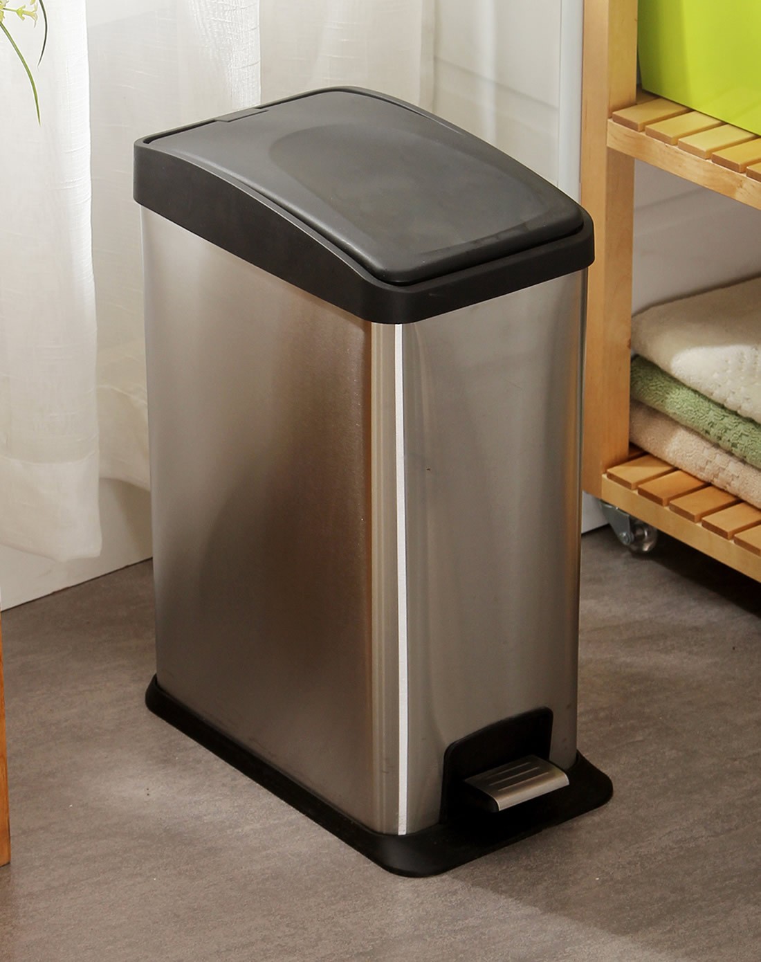 12l不锈钢长方形黑盖收纳桶