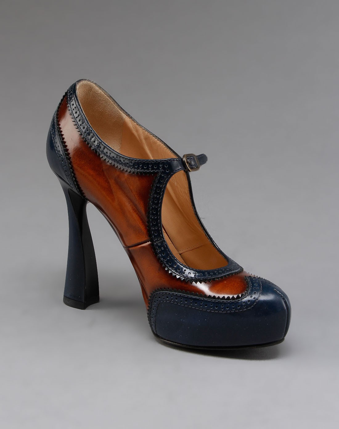 ballin 女士都市优雅棕黄色牛皮单鞋