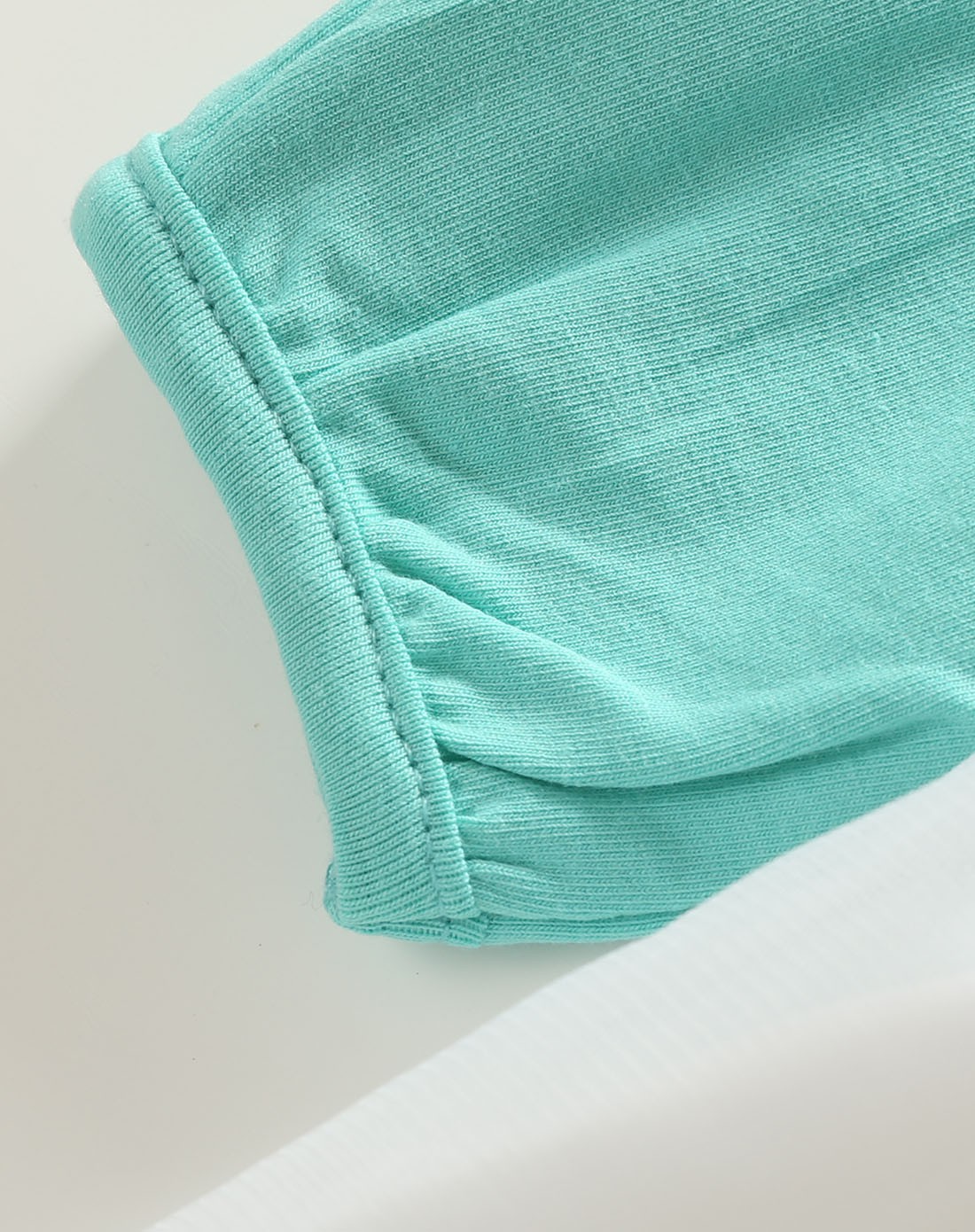 女童浅水绿连衣裙