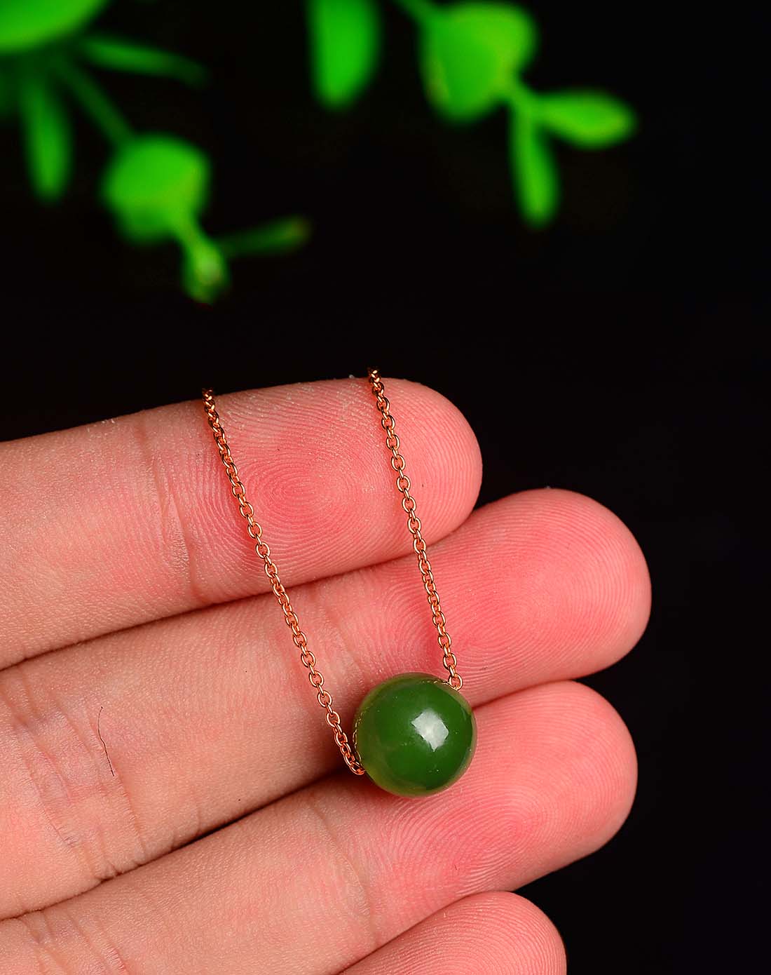 明星款s925银链串天然和田碧玉波菜绿转运珠锁骨项链