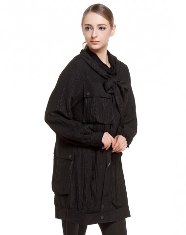 黑色个性简约长袖薄款风衣