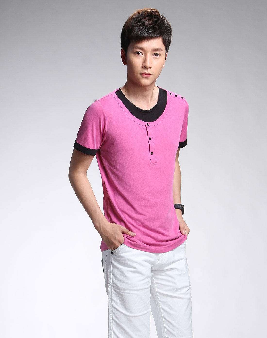 男款玫红色假两件套短袖t恤