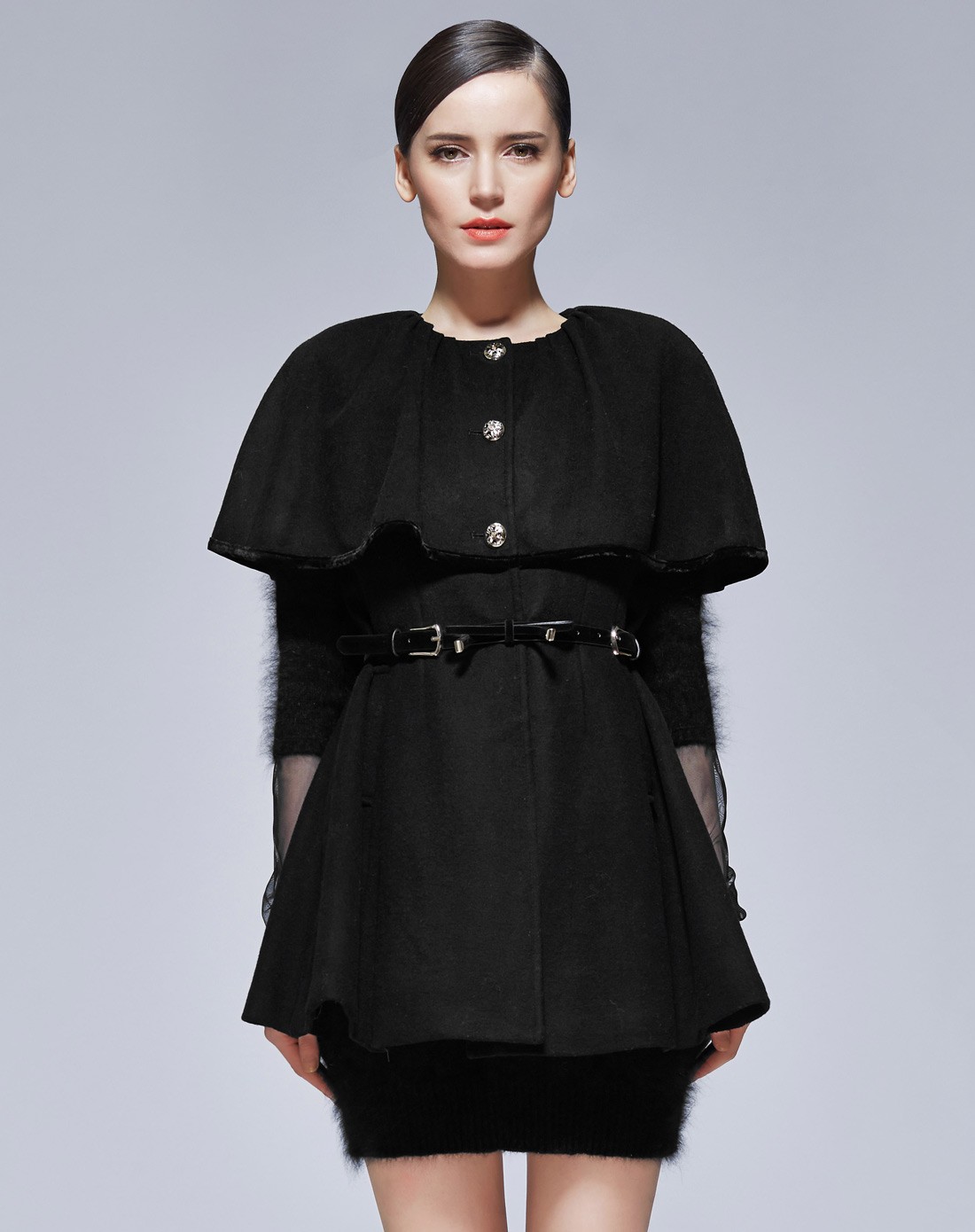 黑色英伦披肩百搭羊毛呢大衣