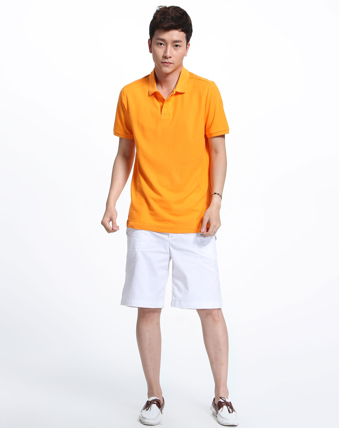 橙色衣服适合男孩穿不图片