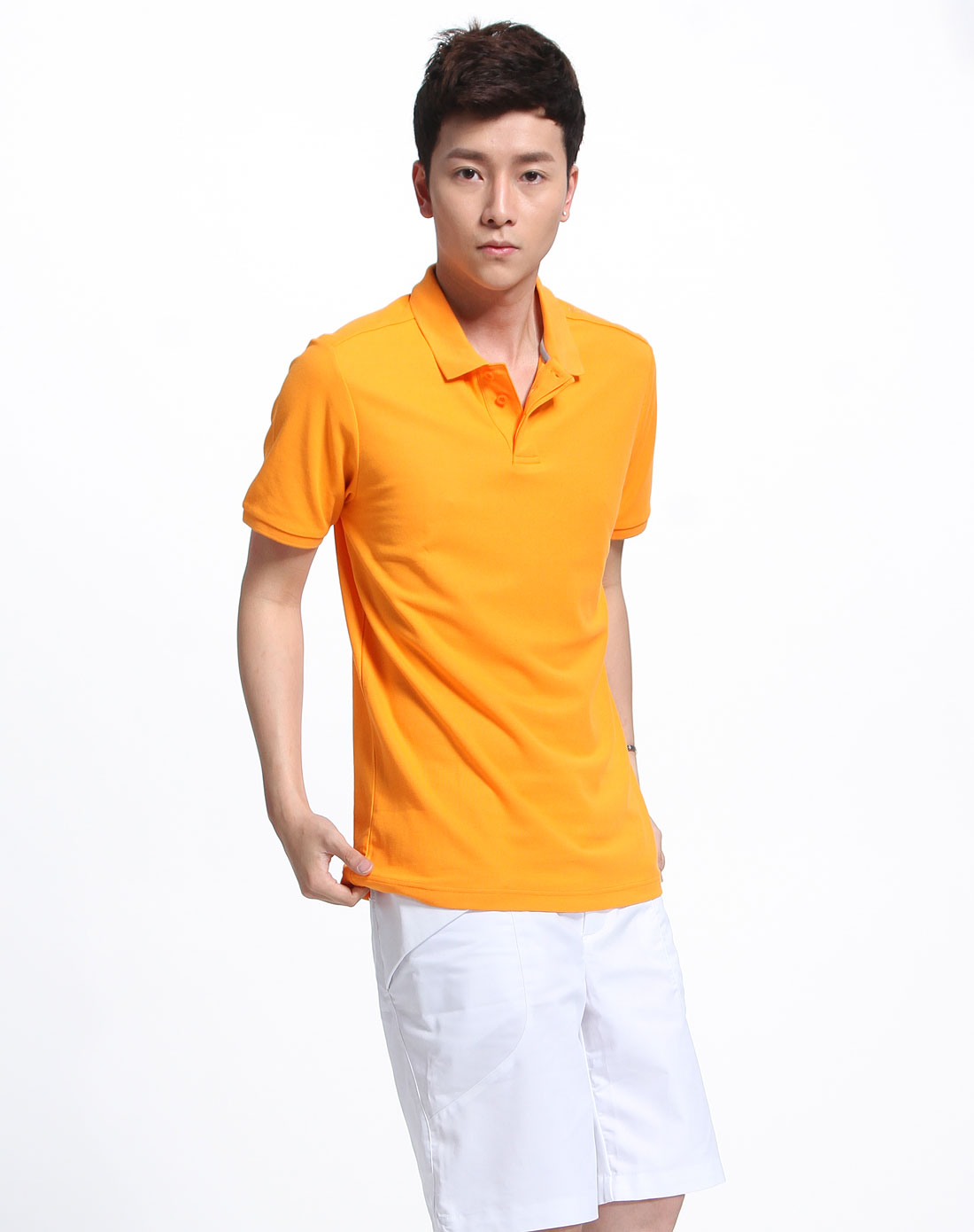 男款橙色短袖上衣