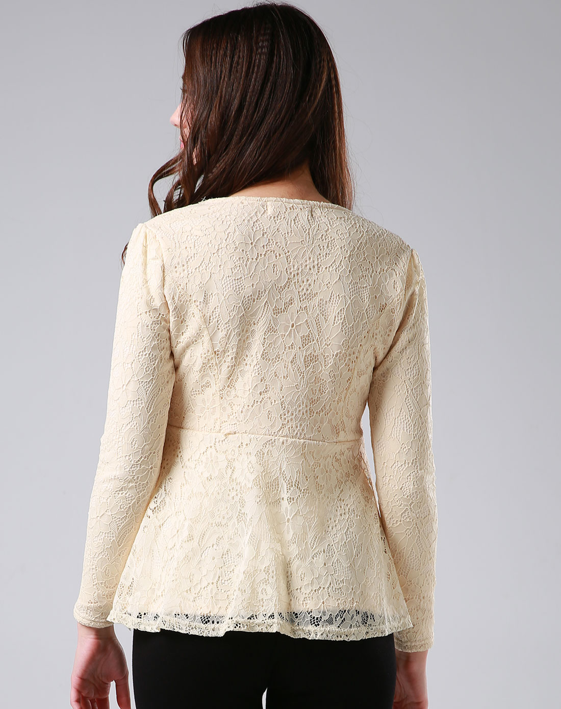 女士杏色蕾丝领折宽下摆中长款单衣