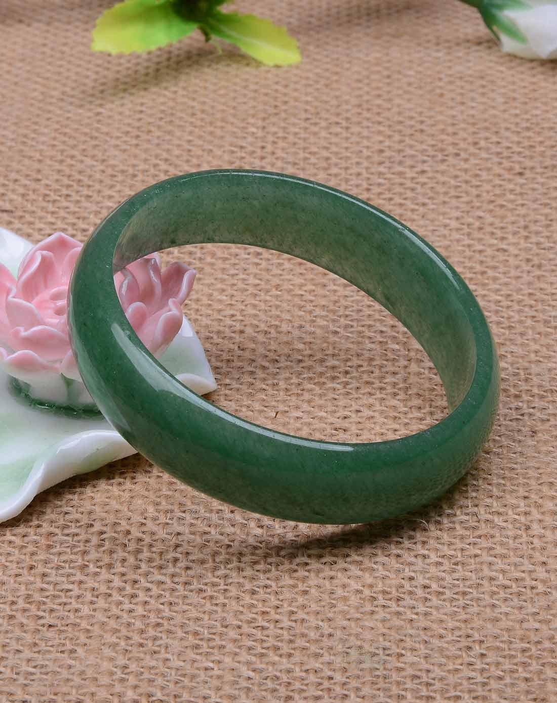 天然翠绿色东陵石手镯(附证书)