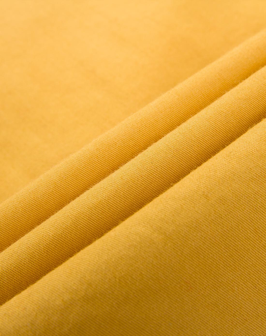 男童赭黄净色衬衫