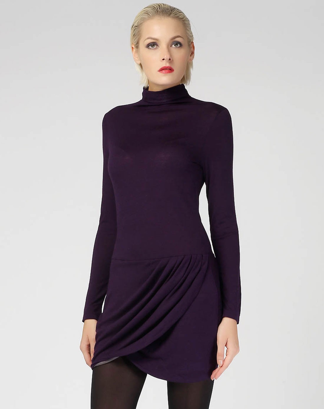 茄皮紫色连衣裙