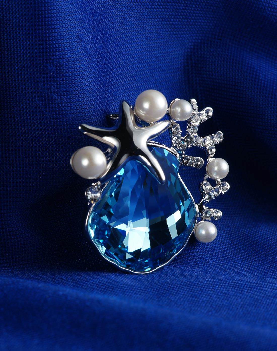 芭比海洋系列施华洛世奇元素珊瑚海仿珍珠胸针