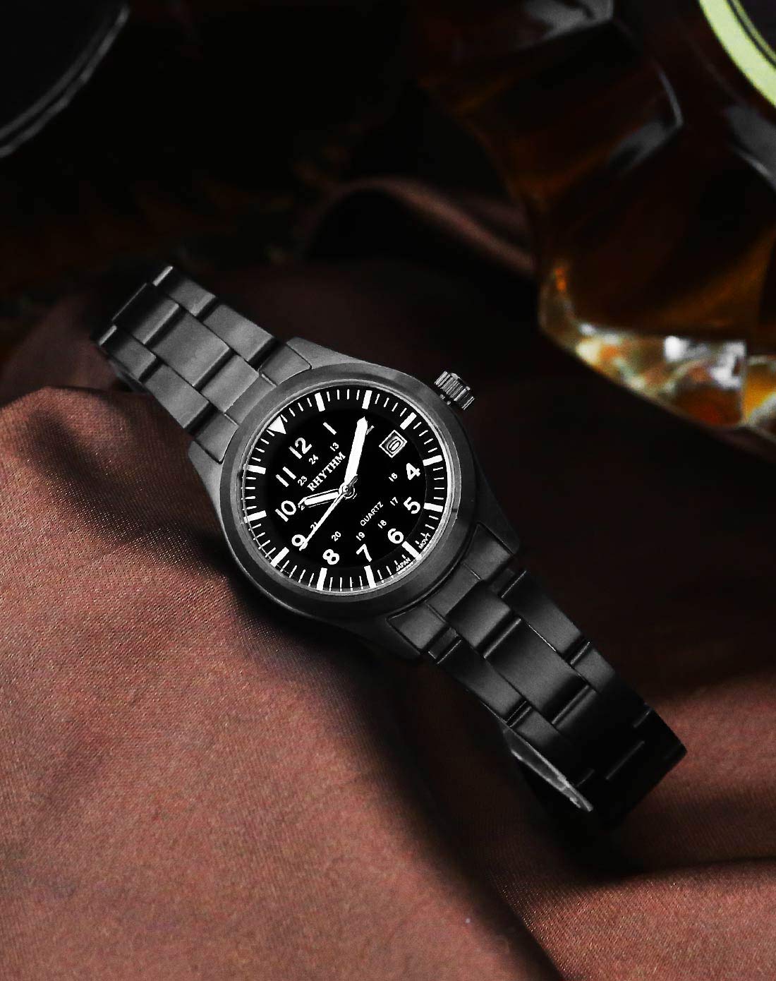 石英女式腕表 黑色表盘 钢带 g1102s06