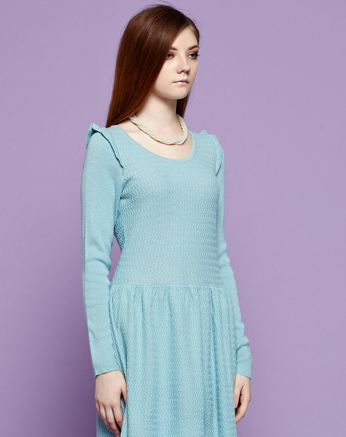 浅蓝绿色修身舒适长袖针织连衣裙