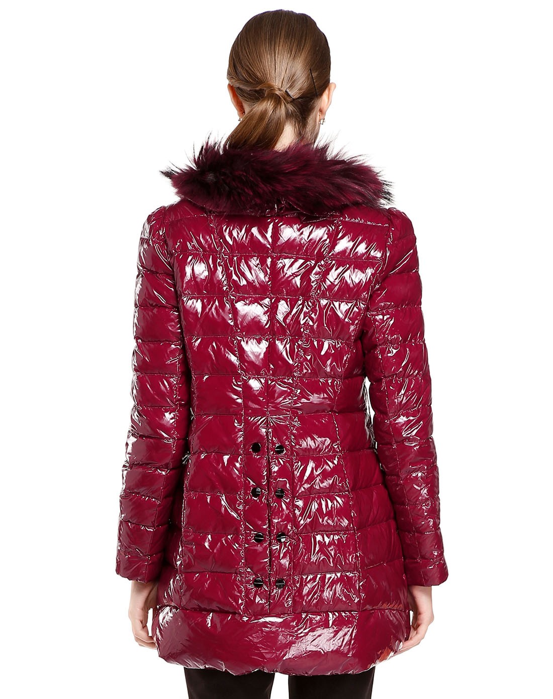 深紫红色时尚大气长袖羽绒服