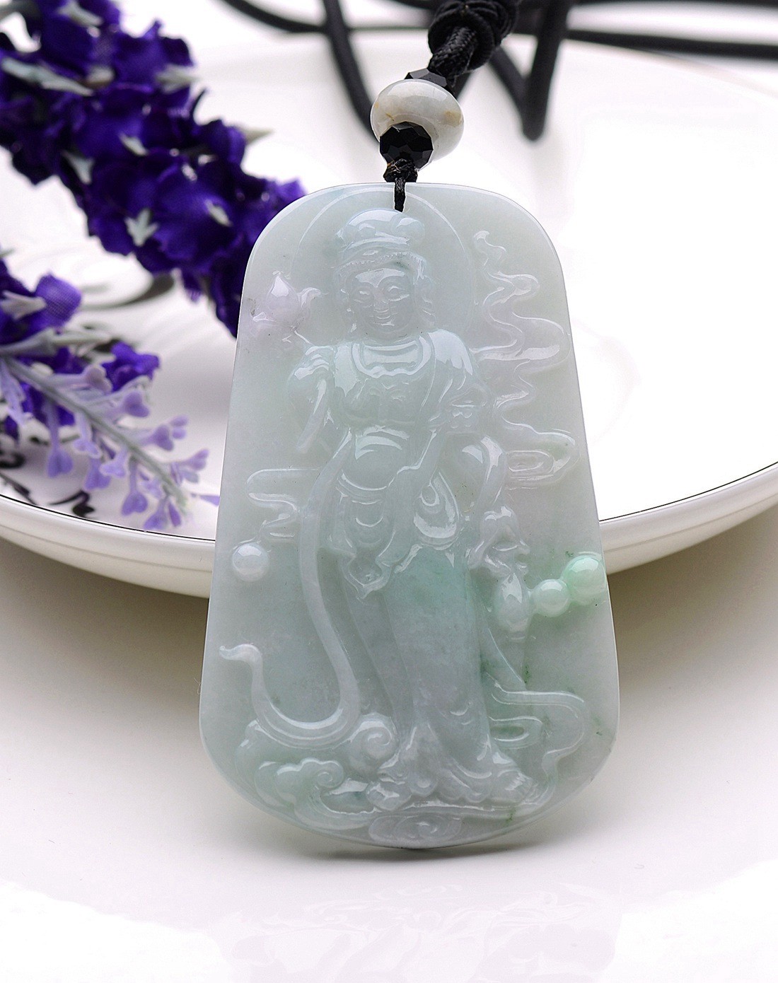 冰糯种盈翠均匀饱满浑厚观音a货翡翠吊牌(附权威证书)