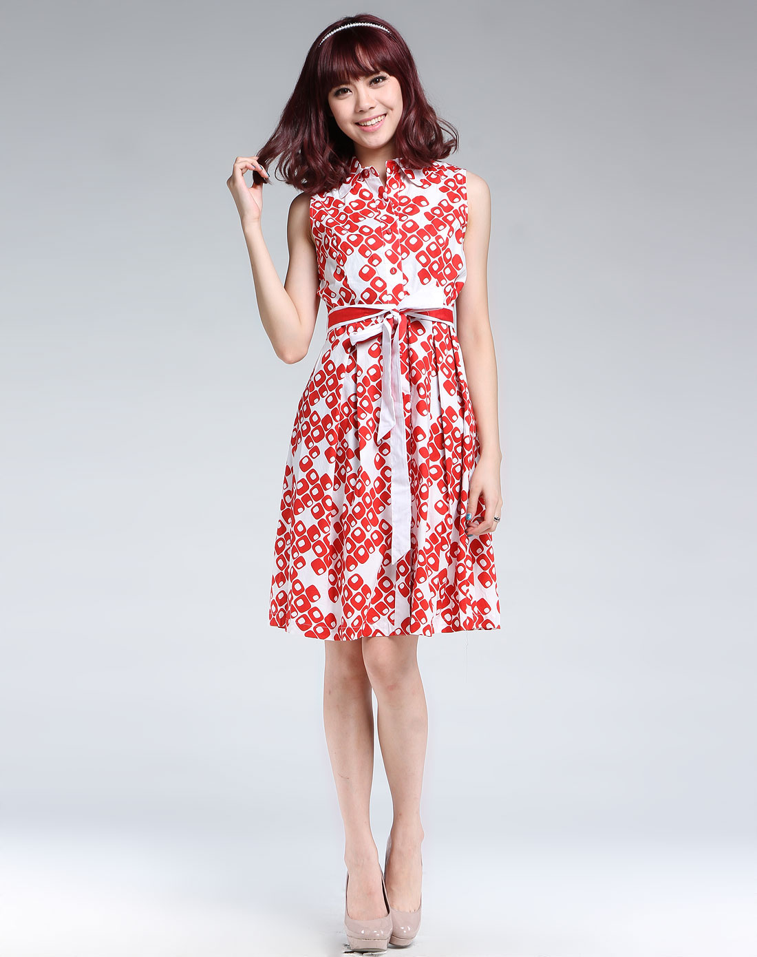 蜜雪儿mysheros女装专场-红白色印花时尚无袖连衣裙