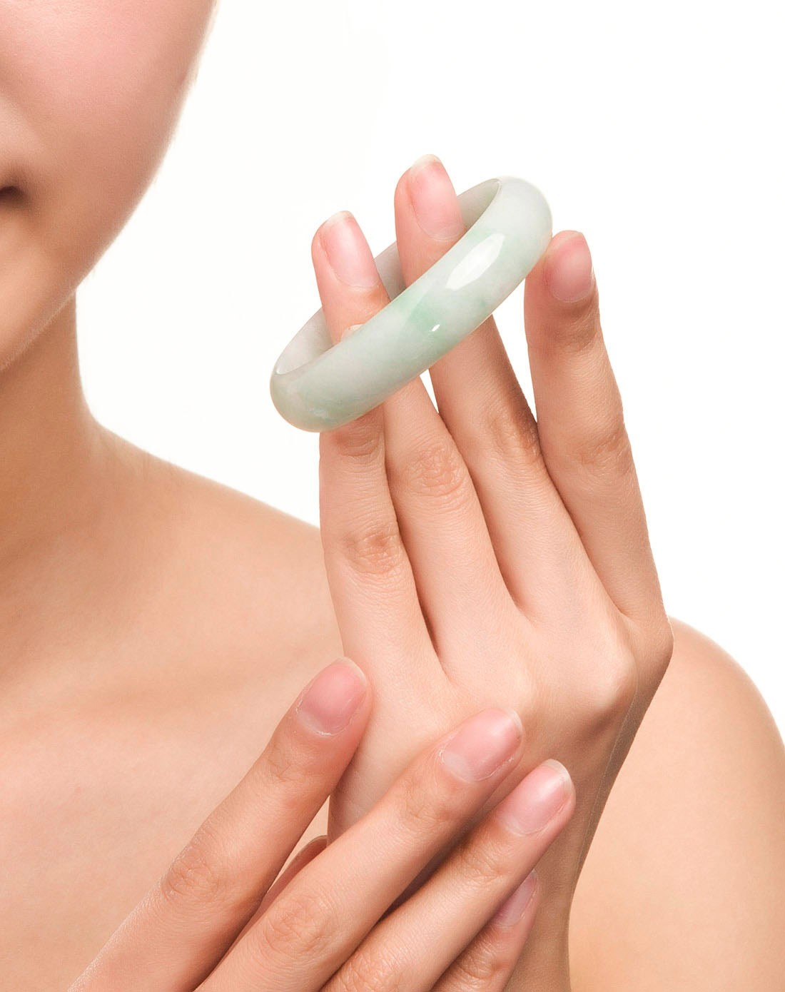 小圈号50#冰糯种淡紫飘阳绿贵妃镯 天然a货翡翠 椭圆形(附国检证书)