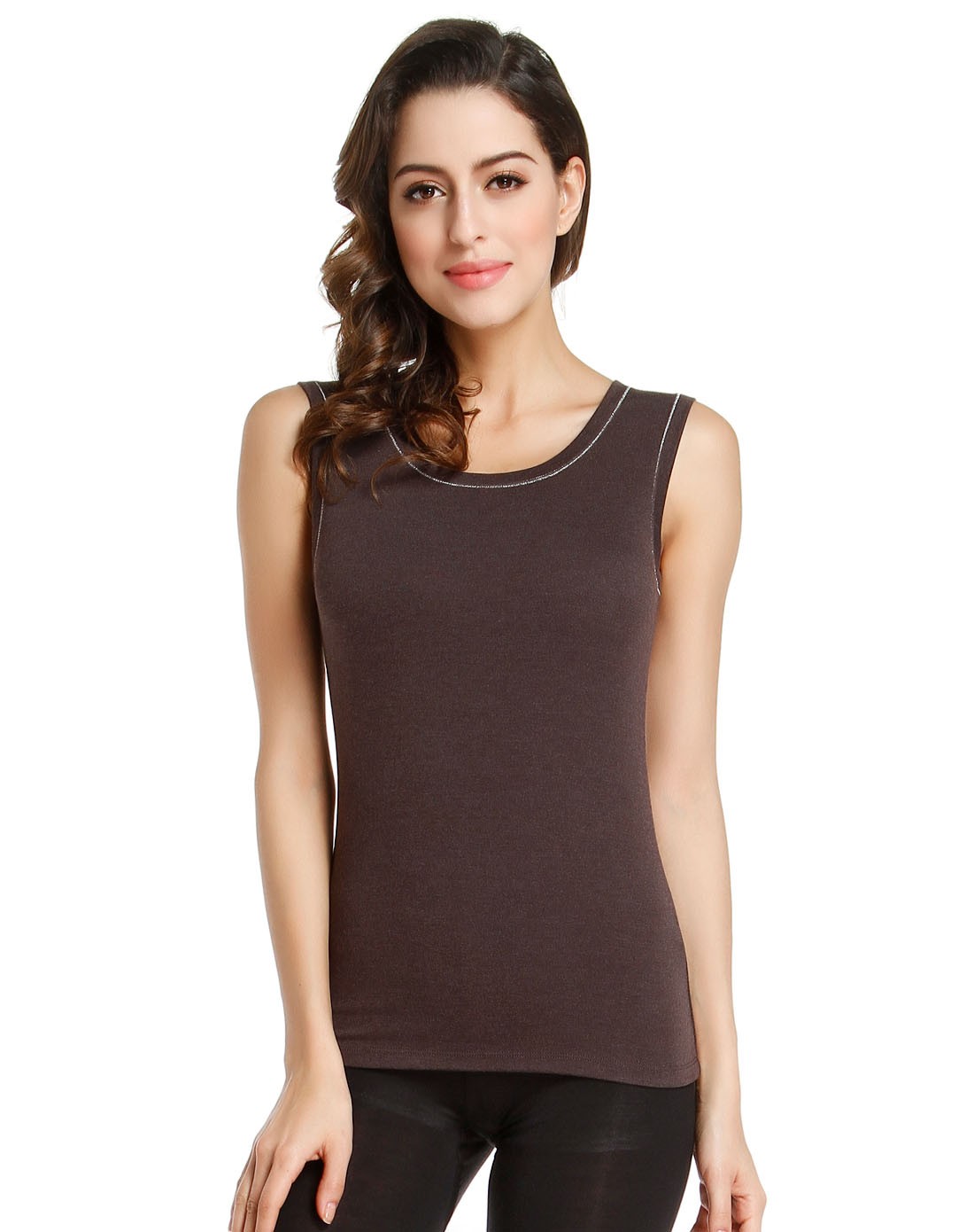 aimer女款深咖色圆领舒适背心